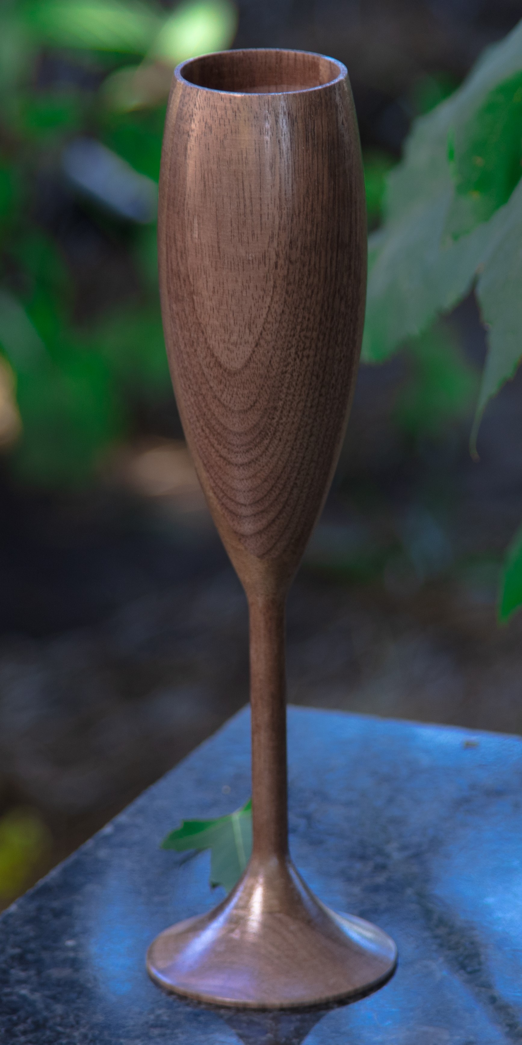 Classic-walnut-wood-wine-cup-tall